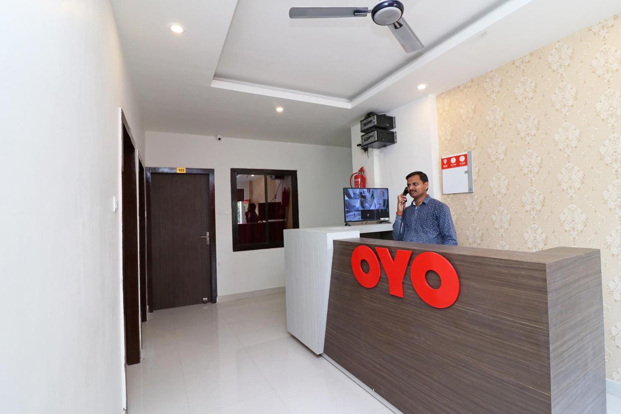 Oyo Paradise Inn Prayagraj Exterior photo